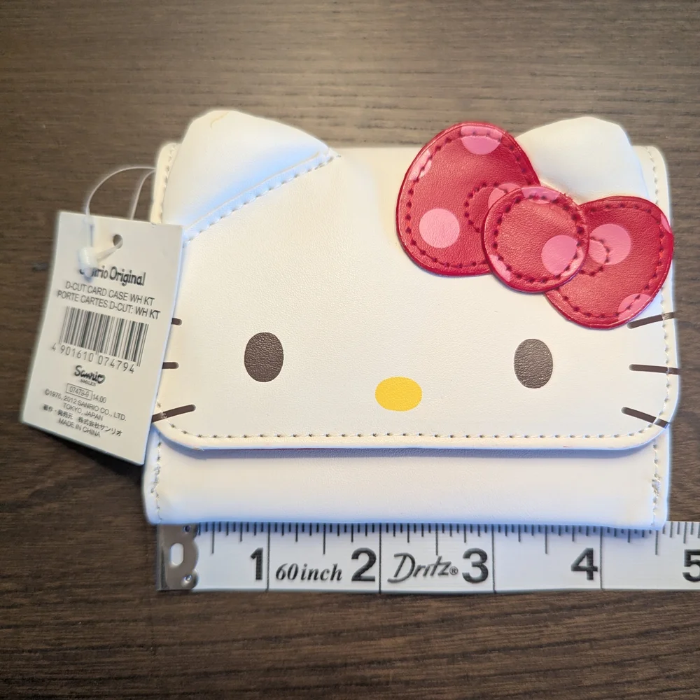 Sanrio Hello Kitty Card Case - Picture 2 of 10